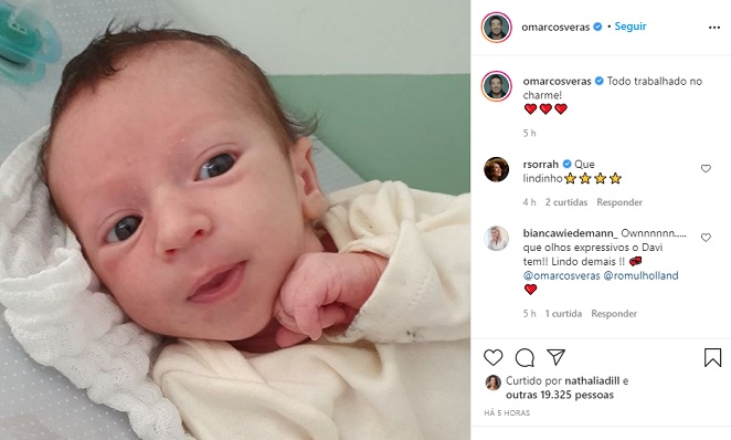 Marcos Veras encanta ao postar foto do filho