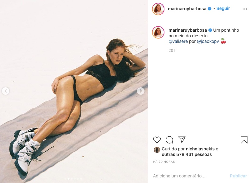 Marina Ruy Barbosa posa de lingerie e botas