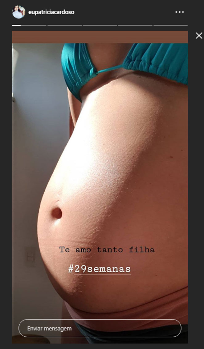 Patrícia Cardoso mostra barriga da gravidez