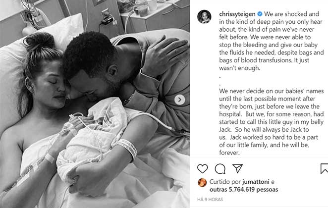 Chrissy Teigen e John Legend choram a morte do bebê que esperavam