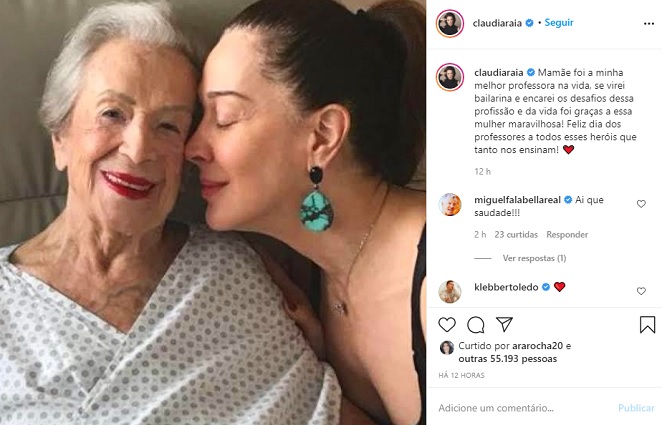 Claudia Raia homenageia a mãe nas redes sociais