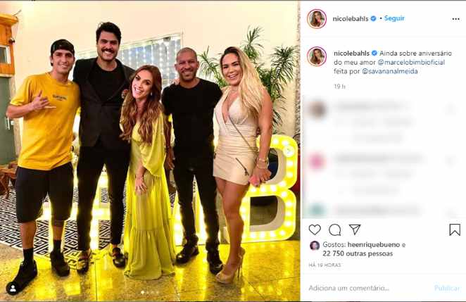 Nicole Bahls publicou fotos da festança