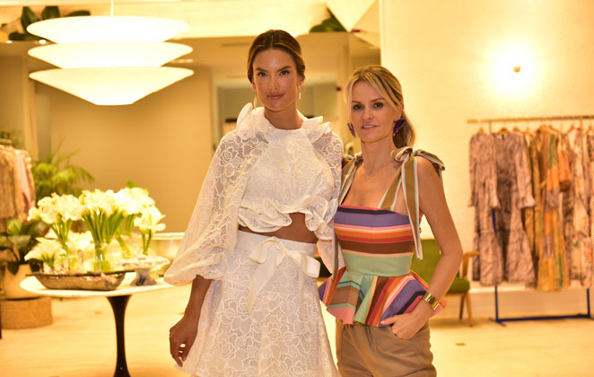 A top model Alessandra Ambrosio e Erika dos Mares Guia