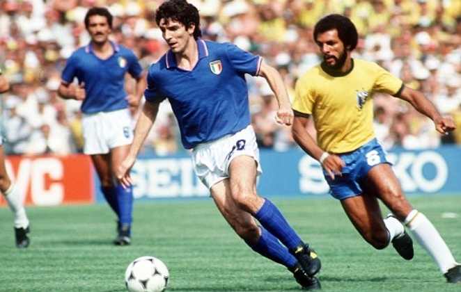 Paolo no jogo contra o Brasil em 82