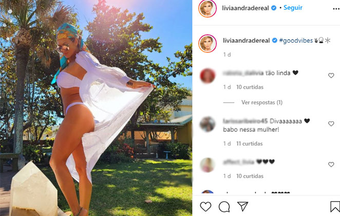 Lívia Andrade esbanjando sensualidade ao destacar seu bumbum avantajado 