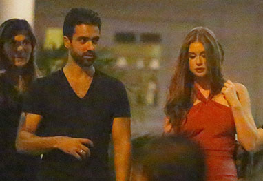 Marina Ruy Barbosa e Klebber Toledo curtem festa no Rio