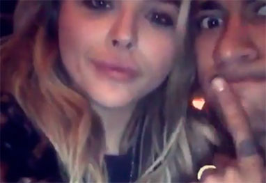 Foto: O jornal 'El Mundo' perguntou se Neymar e Chloë estavam passando uma  semana romântica em Paris - Purepeople