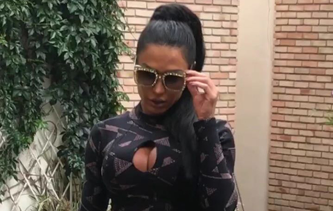 Gracyanne Barbosa Exibe Corpo Sensual Em Novo Ensaio Ofuxico