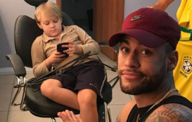 Social Trends Neymar Posta Fotos De Quando Era Crianca Em Suas Redes Sociais