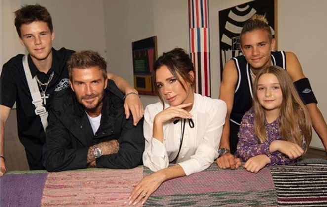 Quarentena: Victoria e David Beckham dão um tempo na família - OFuxico