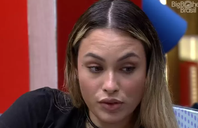 Bbb21 Sarah Diz Que Juliette Está Tentando Fugir Do Paredão Ofuxico