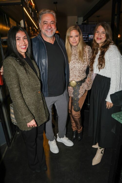 Julio Caseres e família