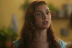 Garota do Momento - Celeste (Debora Ozório)