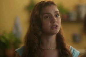 Garota do Momento - Celeste (Débora Ozório)