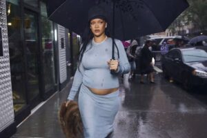 Rihanna espera o terceiro filho