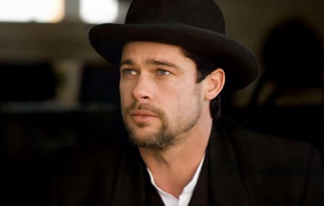 Brad Pitt de chapeu