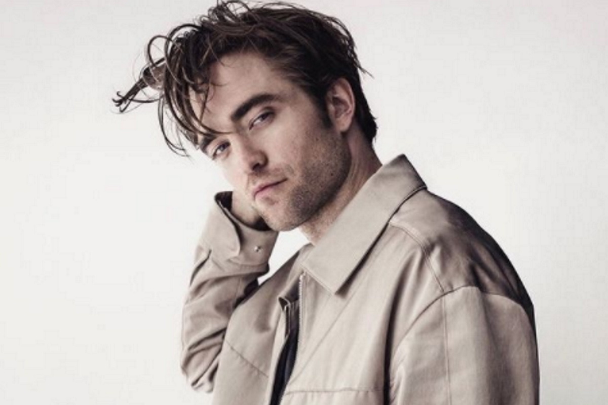 Robert Pattinson de blaser