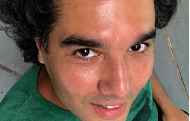 Selfie de Fernando Sampaio de camiseta verde
