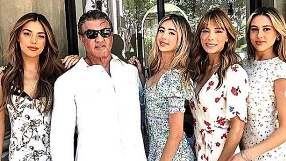 Sylvester Stallone com a família