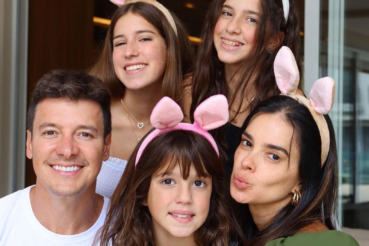 Rodrigo Faro com a esposa Vera Viel e as filhas Clara, Maria e Helena