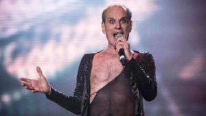 ney-matogrosso-posta-nude