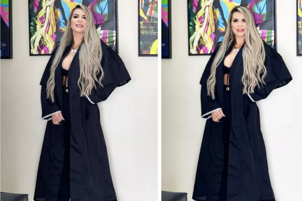 Deolane Bezerra de cropped e toga