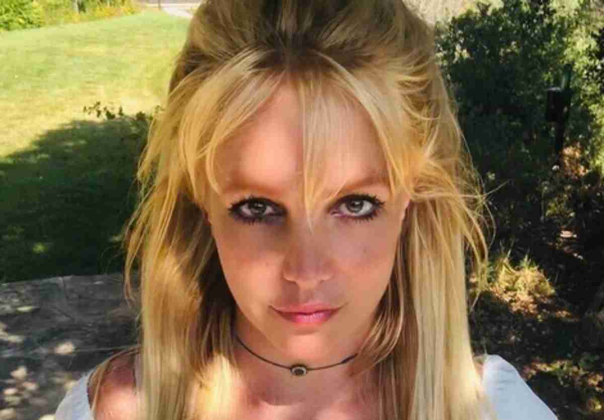 Britney Spears série em selfie