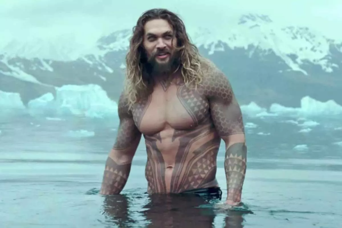 Jason Momoa vai precisar de cirurgia nos olhos após acidente