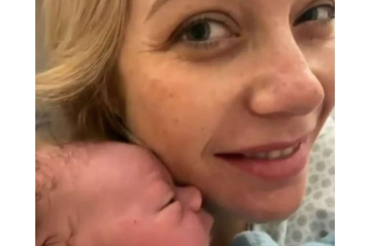 Luiza Possi dá à luz seu segundo filho, Matteo