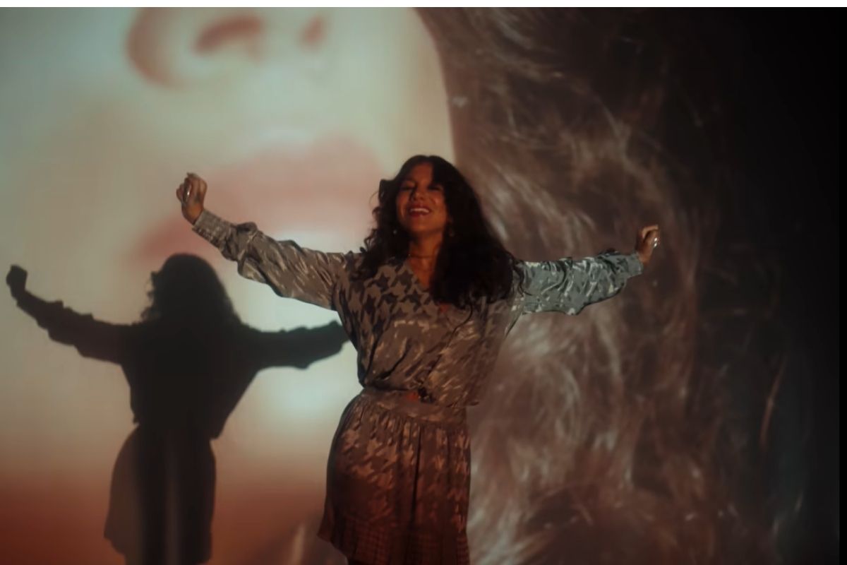 Priscilla Alcântara se redescobre na música pop