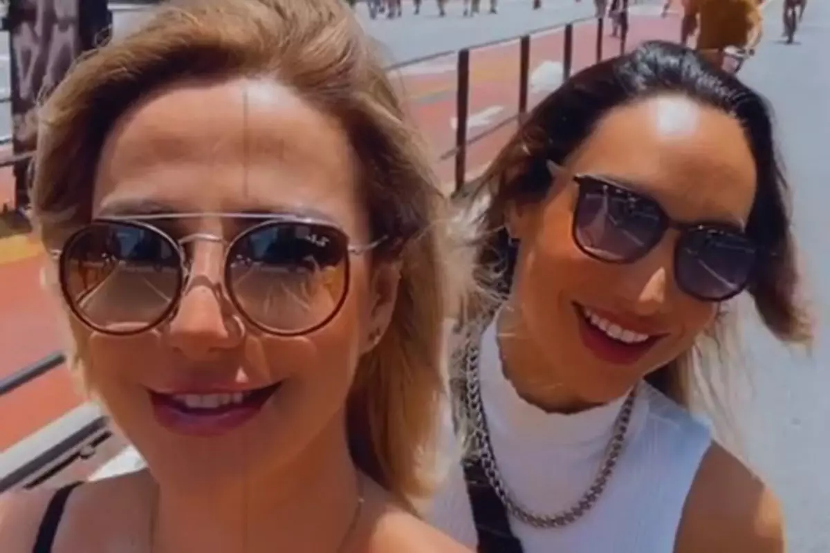 Maria Maya com a namorada Amanda Labrego
