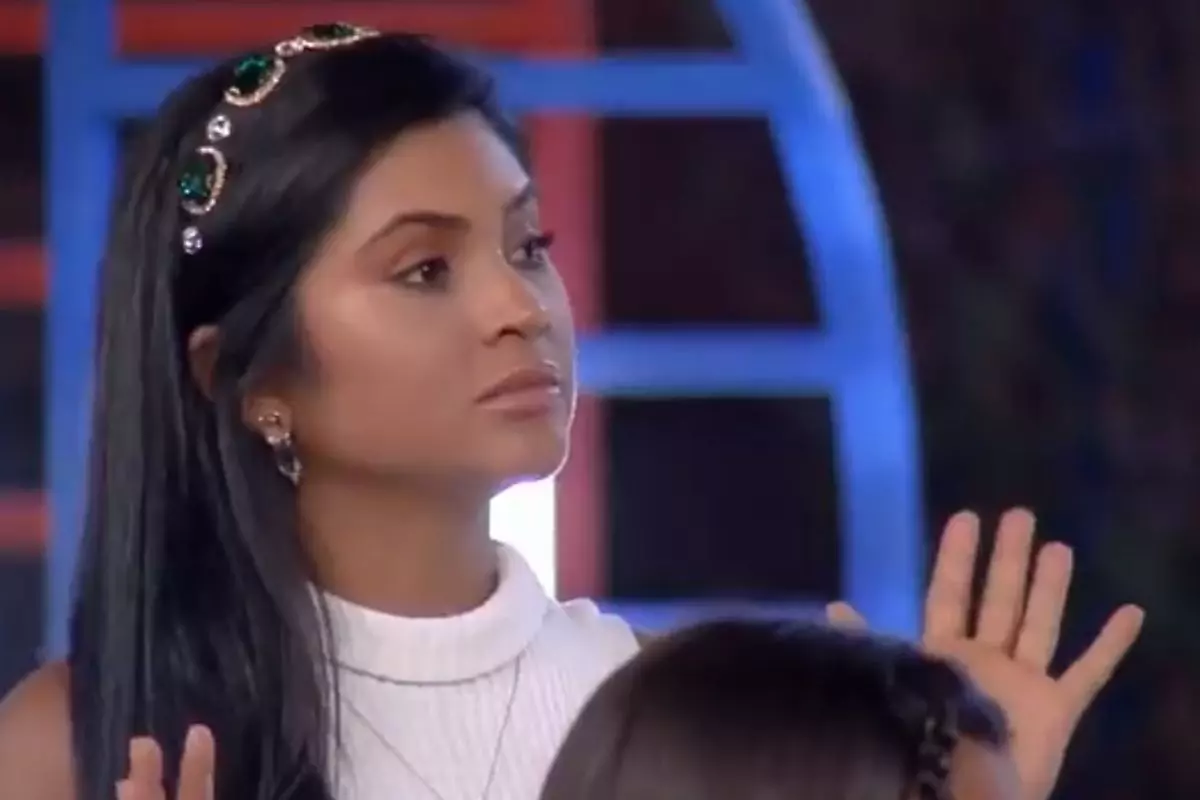 Mileide Mihaile responde Solange Gomes em dinâmica de A Fazenda 13