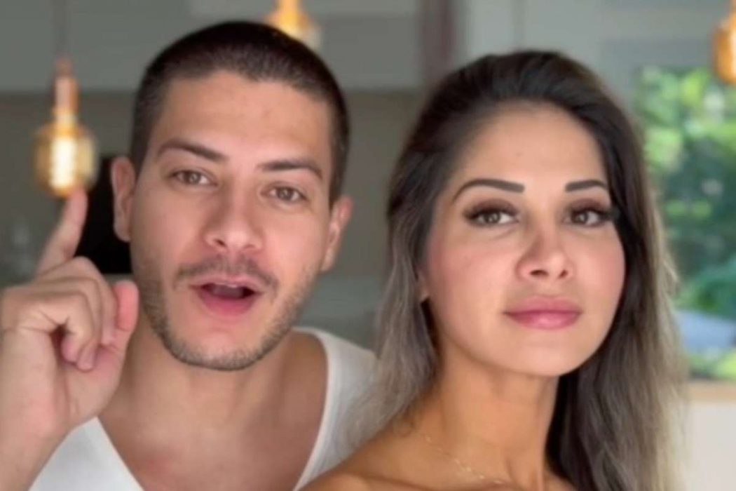 Maíra Cardi Mostra Playlist De Louvor Para Fazer Amor Com Arthur Aguiar