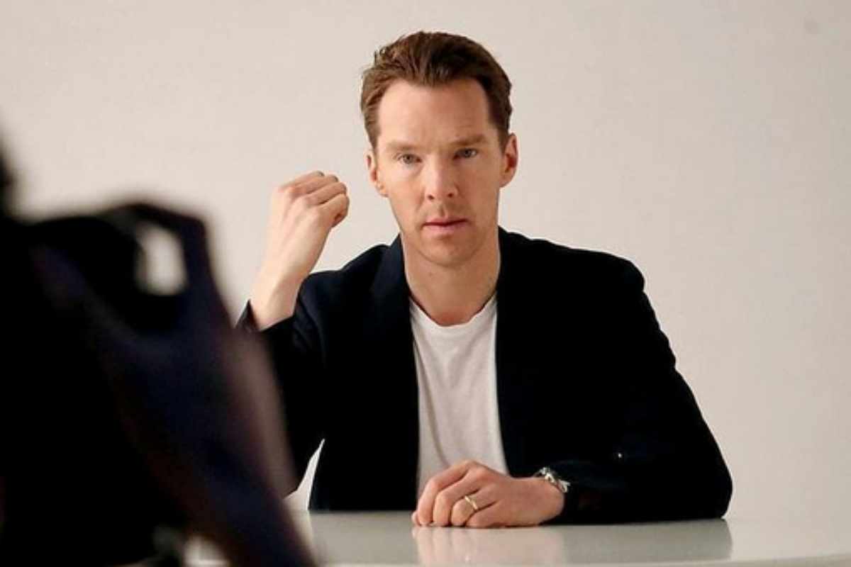 Benedict Cumberbatch posando
