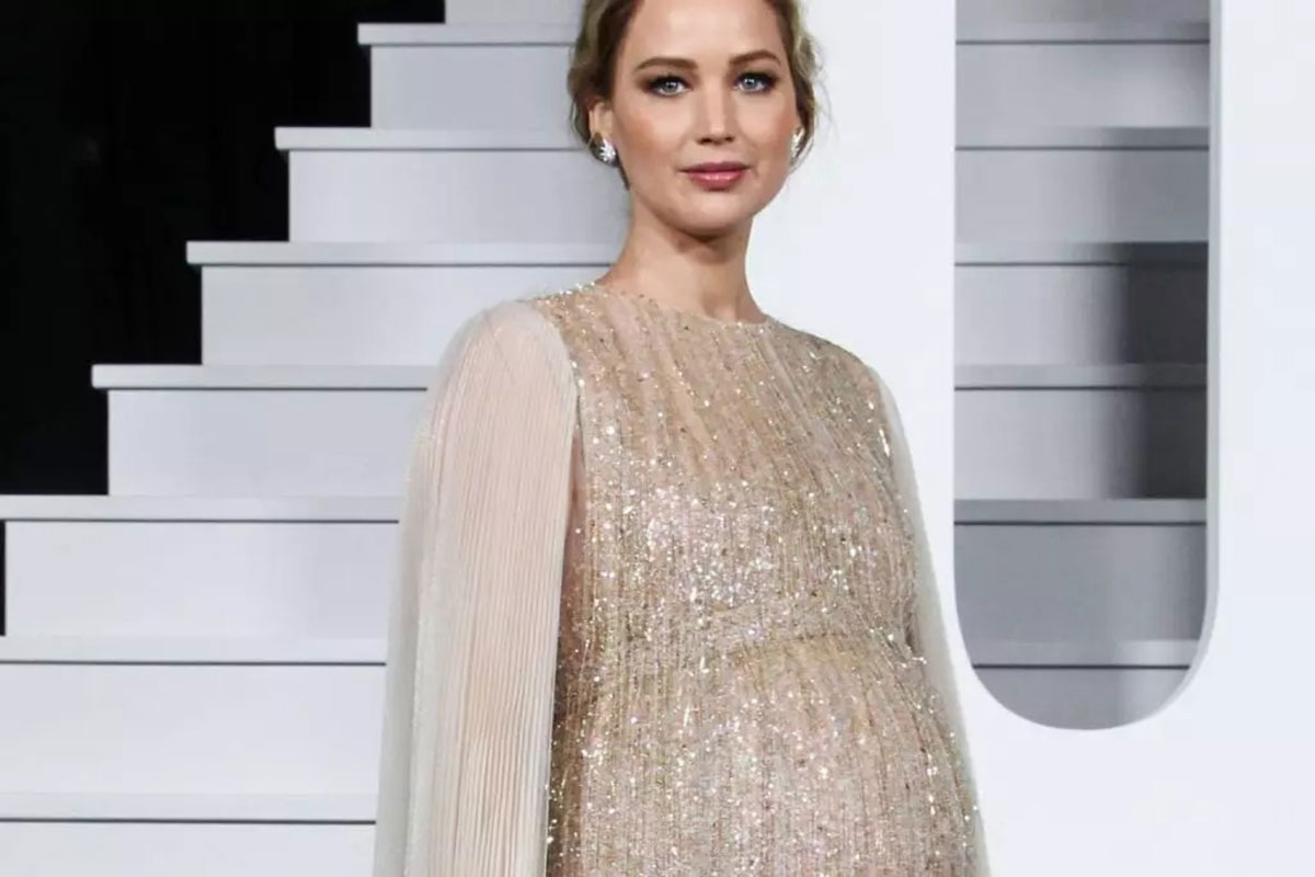 Retrato Jennifer Lawrence grávida