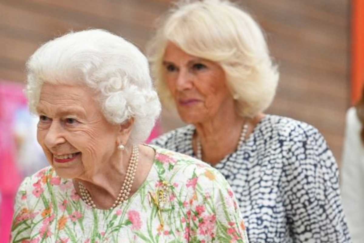 Rainha Elizabeth II e Camilla Parker-Bowles
