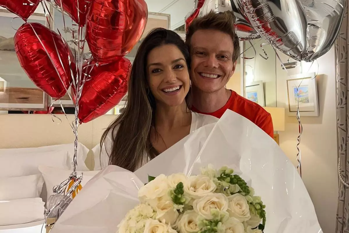 Thaís Fersoza com Michel Teló