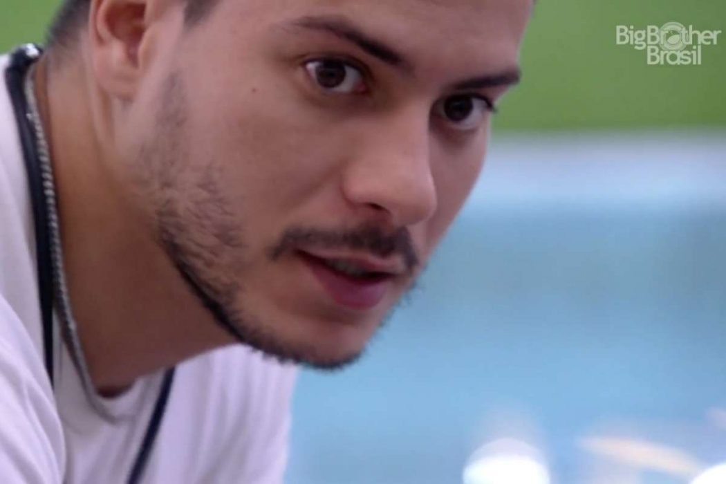 Bbb22 Arthur Se Revolta Com Quem Nunca Foi Ao Paredão Ofuxico