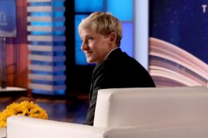 Ellen DeGeneres durante gravação do último episódio de 