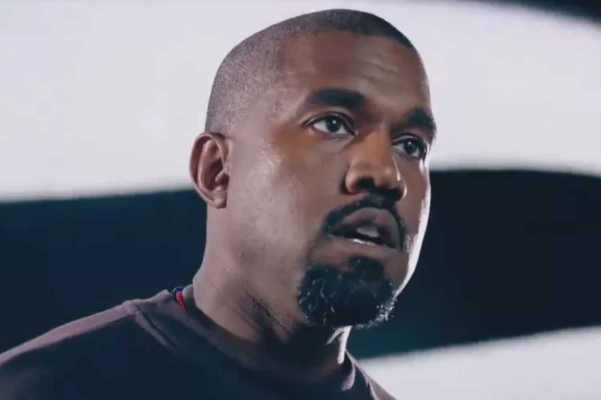 Kanye West falando