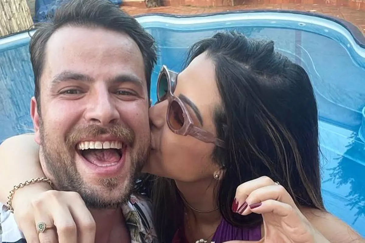 Gustavo Marsengo e Laís