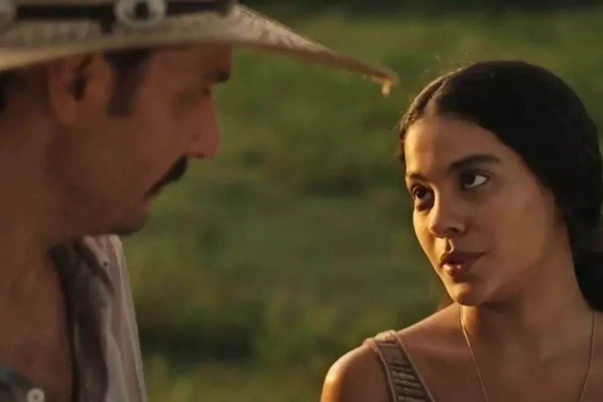 Tibério (Guito) e Muda (Bella Campos) em Pantanal