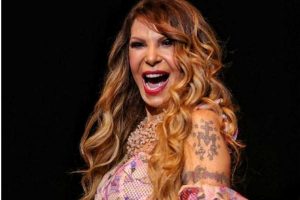 Elba Ramalho no palco