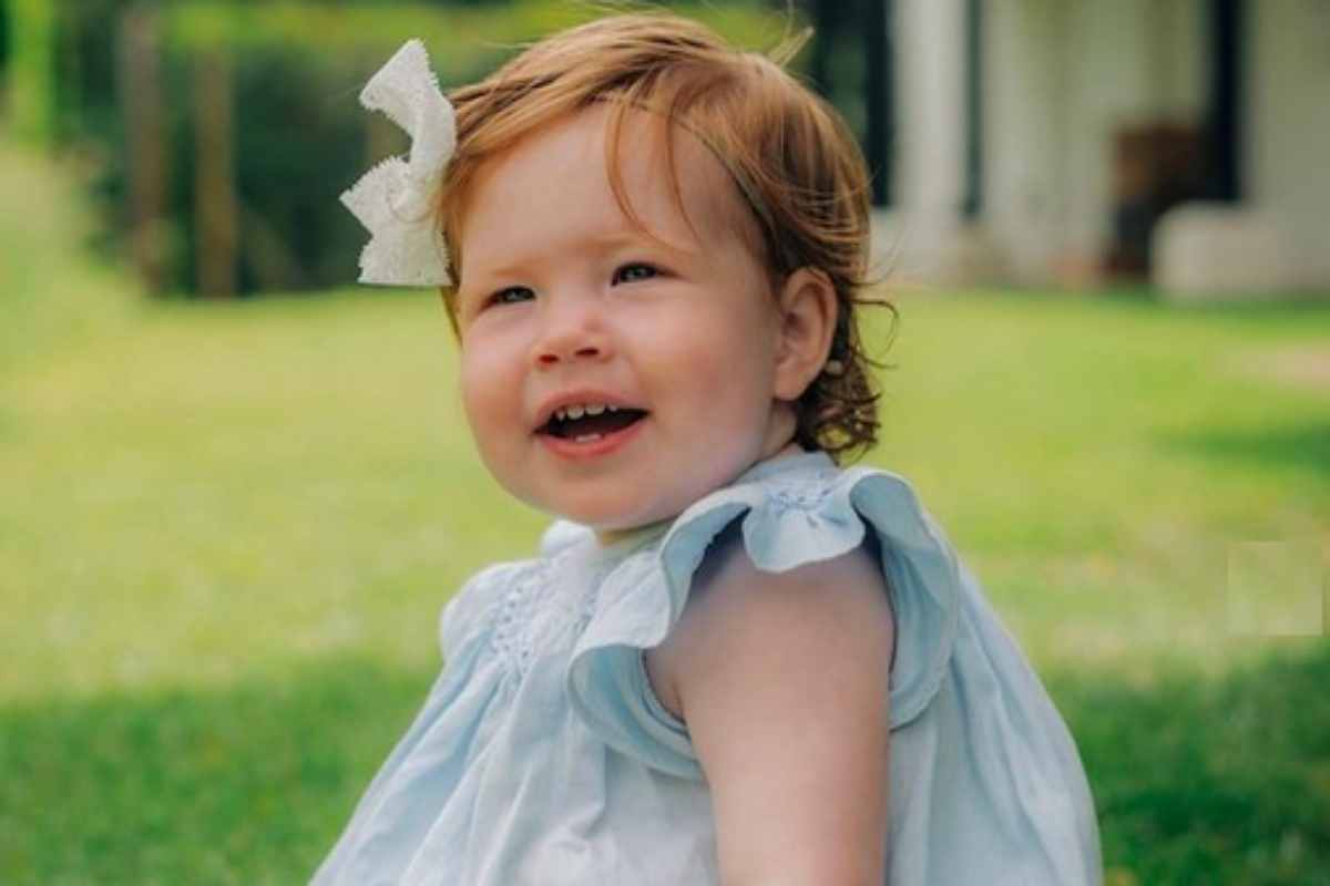 Lilibet, 1 ano, filha dos duques de Sussex