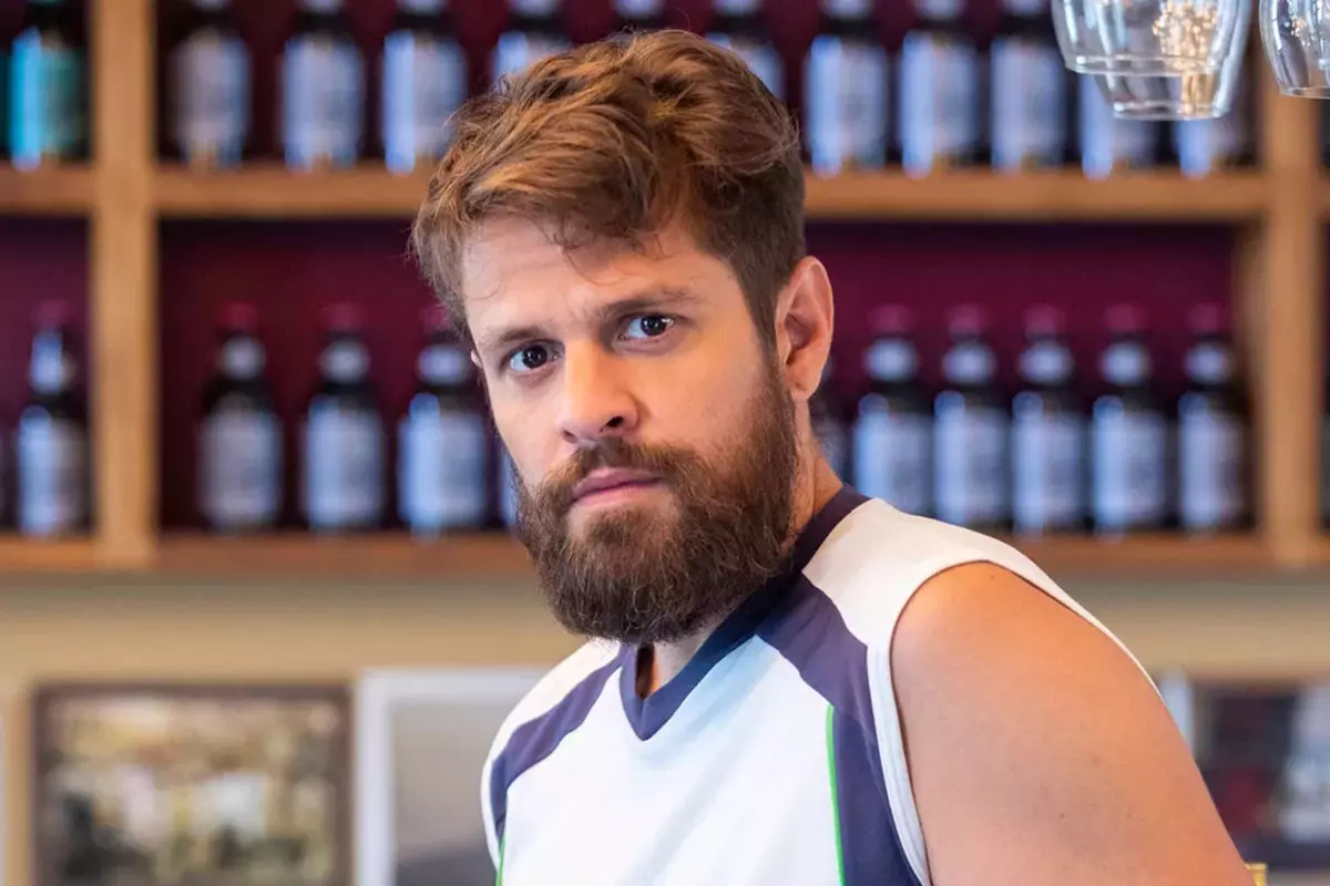Samuel (Alejandro Claveaux) em Cara e Coragem