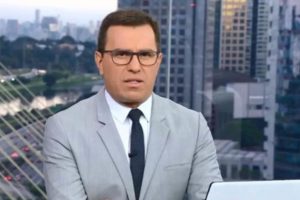 jornalista rodrigo bocardi na bancada