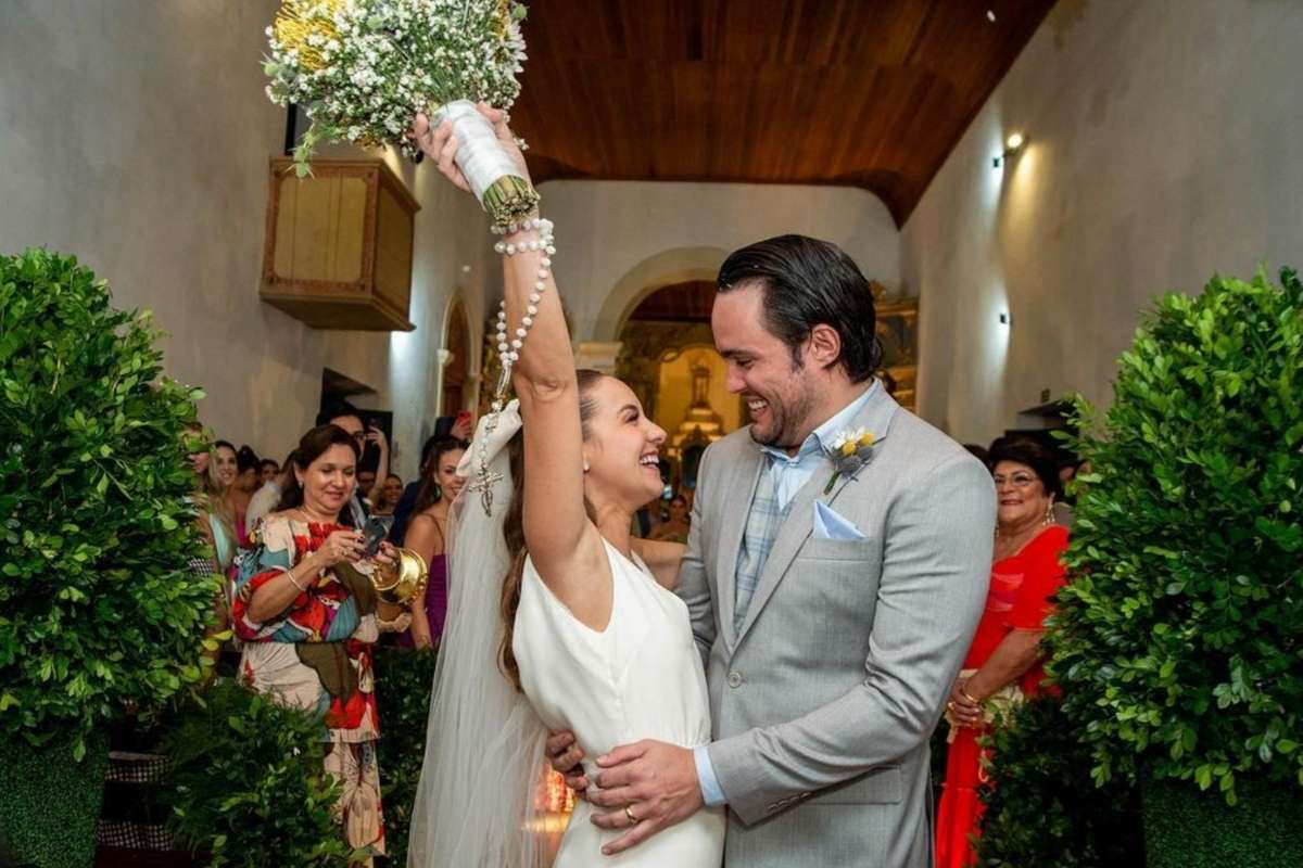Ex-noiva de Gabriel Diniz se casa com empresário