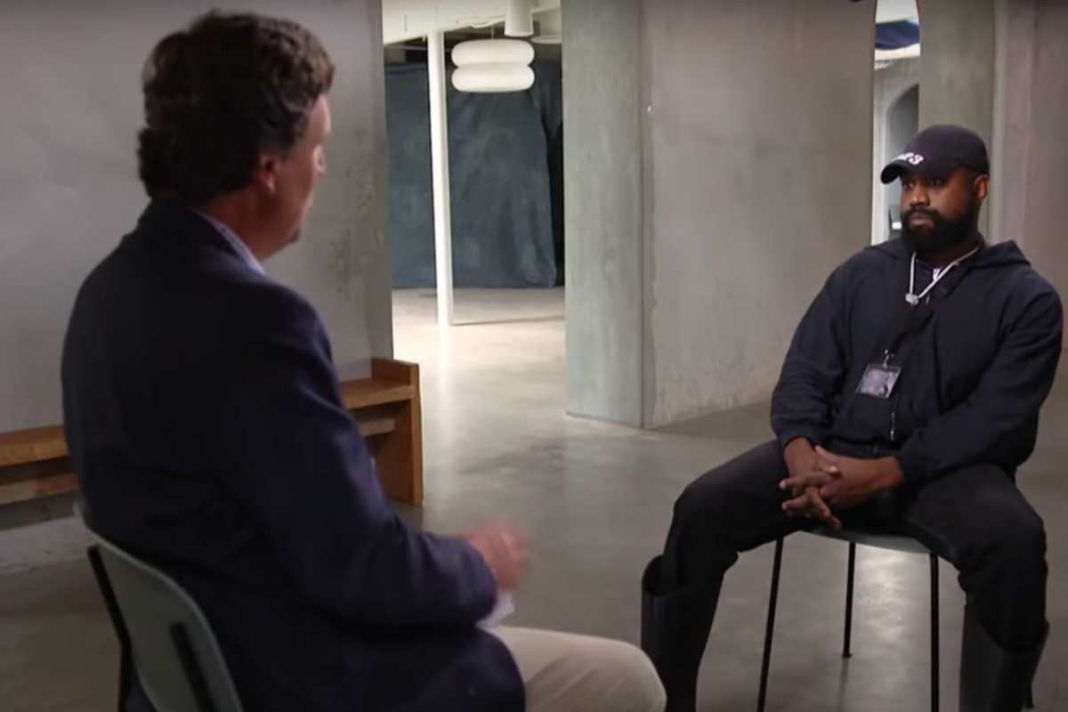 Kanye West com Carlson Tucker, da Fox News