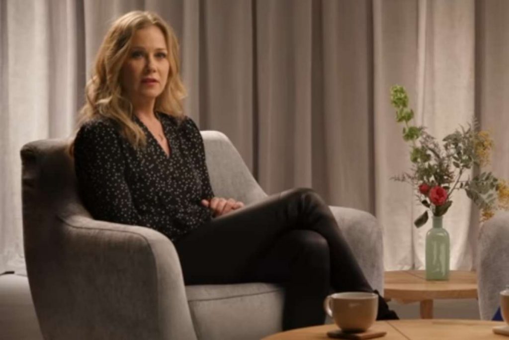 Christina Applegate, Dead to Me