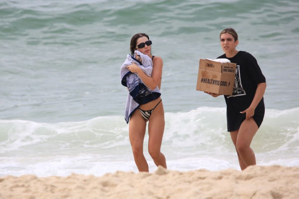 jade picon na praia